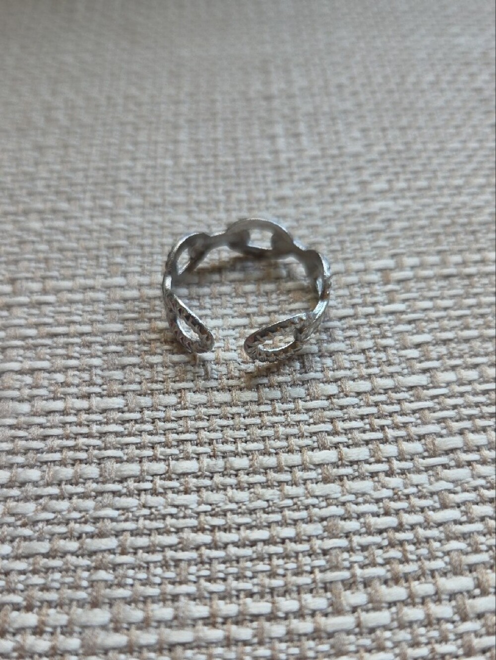 Plunder Adjustable Silver Chain Link Pattern Ring - Picture 3 of 9